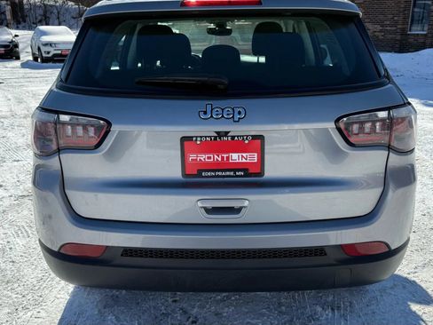 Used 2018 Jeep Compass Sport image 8