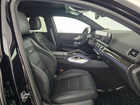 New 2026 Mercedes-Benz GLE 53 AMG 4MATIC Coupe image 10