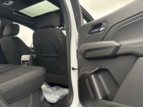 New 2026 GMC Canyon Elevation w/ Convenience Package image 33