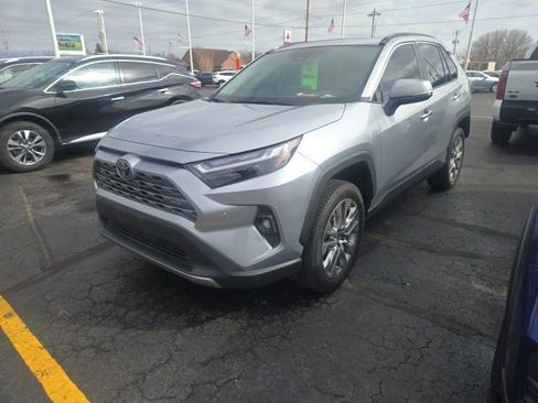 Used 2025 Toyota RAV4 Limited w/ Weather Package image 3