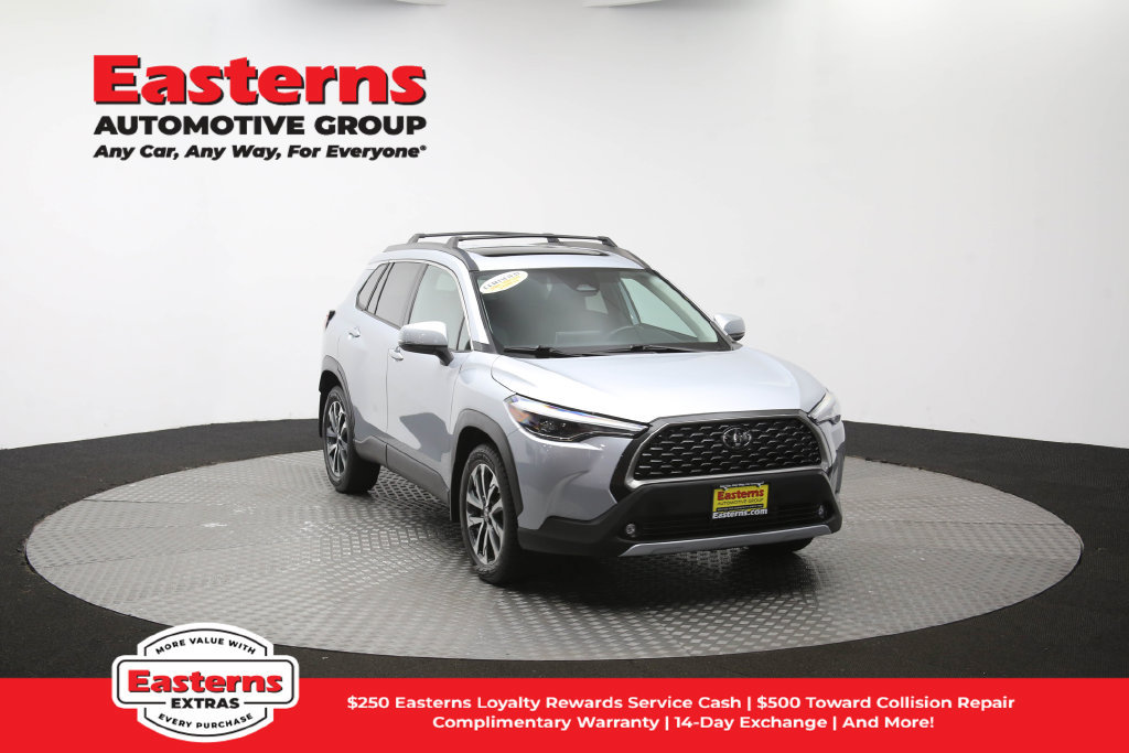 Used 2023 Toyota Corolla Cross XLE w/ Convenience Package AWD/4WD image 54