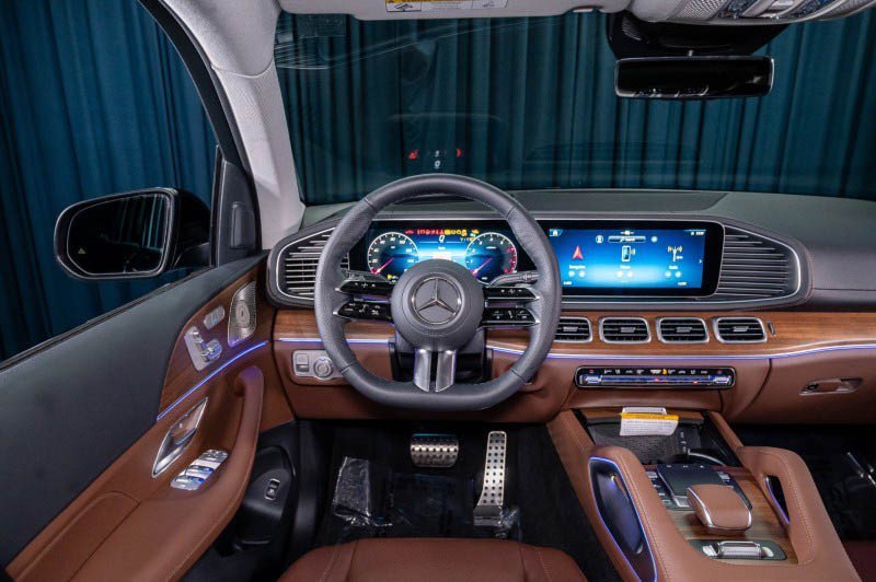Certified 2026 Mercedes-Benz GLS 450 4MATIC image 11