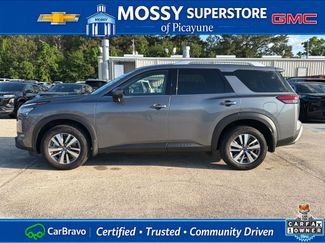 Certified 2025 Nissan Pathfinder SL w/ Cargo Package AWD/4WD video 3