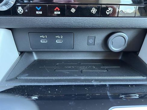 New 2025 Mitsubishi Outlander SEL image 27