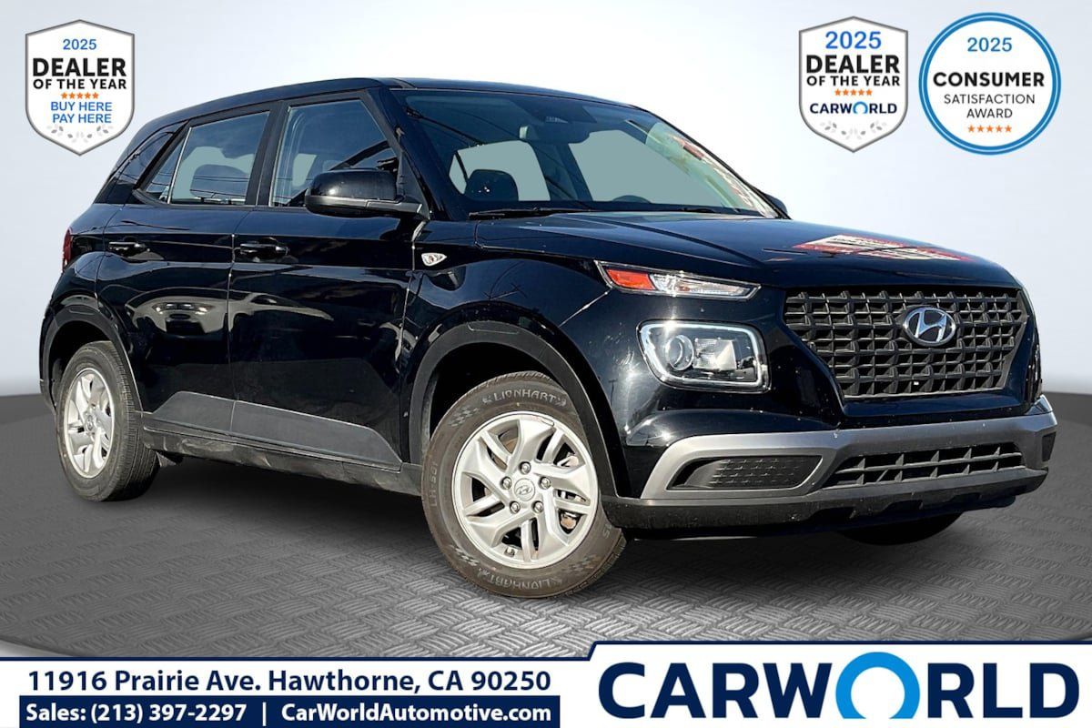 Used 2024 Hyundai Venue SE FWD image 1