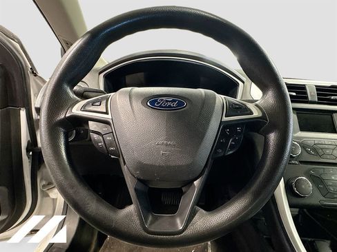 Used 2015 Ford Fusion S FWD image 11