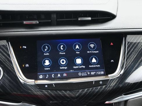 Used 2025 Cadillac XT6 Premium Luxury AWD/4WD image 14