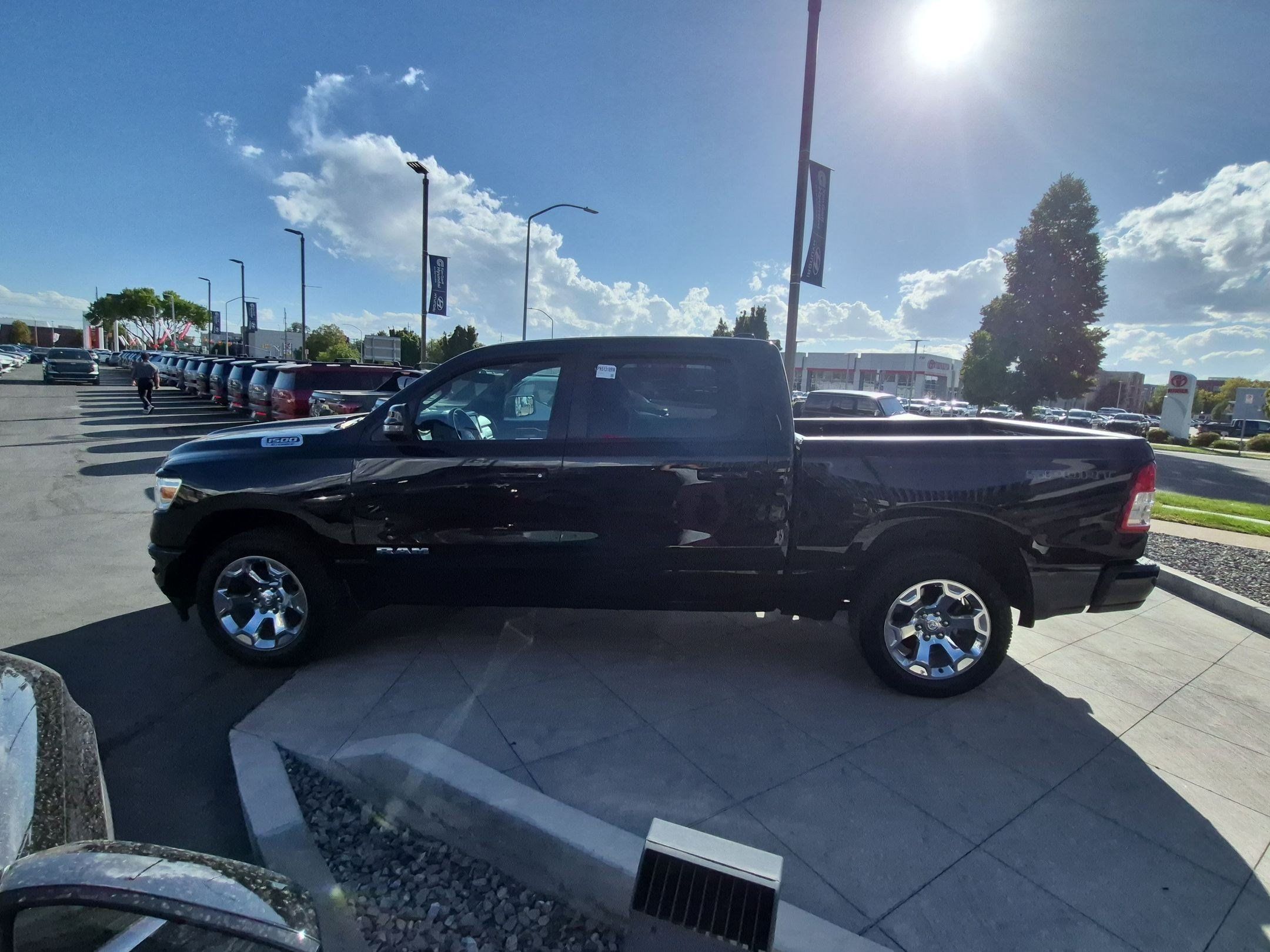 Used 2023 RAM 1500 Big Horn AWD/4WD image 9