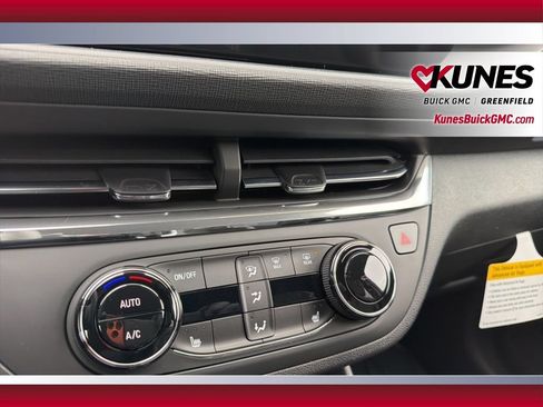 New 2026 Buick Envista Preferred w/ Convenience I Package FWD image 23