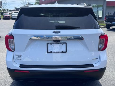 Used 2020 Ford Explorer XLT AWD/4WD image 4