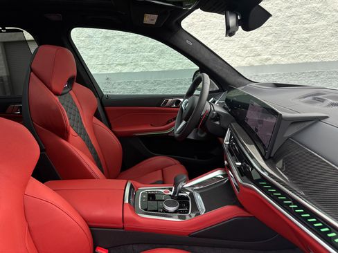 Used 2026 BMW X5 M Competition w/ Executive Package image 35