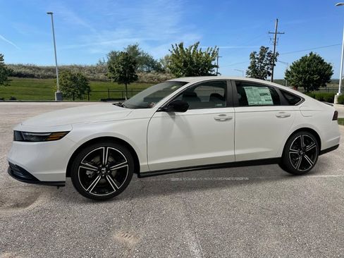 New 2025 Honda Accord Sport image 2