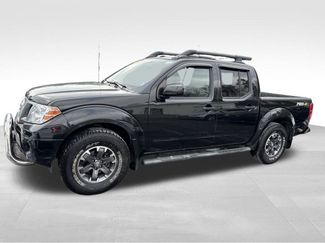 Used 2020 Nissan Frontier PRO-4X w/ Pro-4x Utility Package 360° Tour