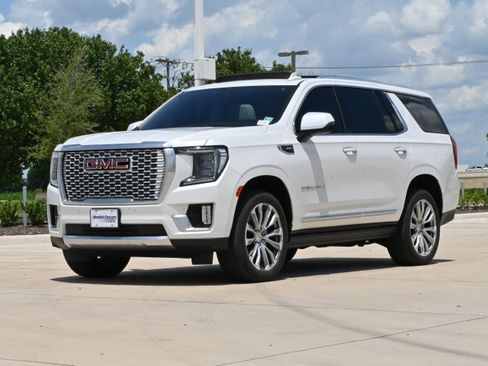 Used 2024 GMC Yukon Denali RWD image 5