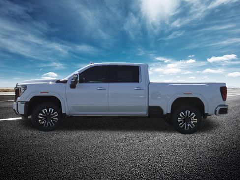 New 2026 GMC Sierra 2500 Denali Ultimate AWD/4WD image 21