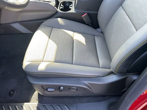 New 2026 Chevrolet Colorado ZR2 w/ Technology Package AWD/4WD image 21