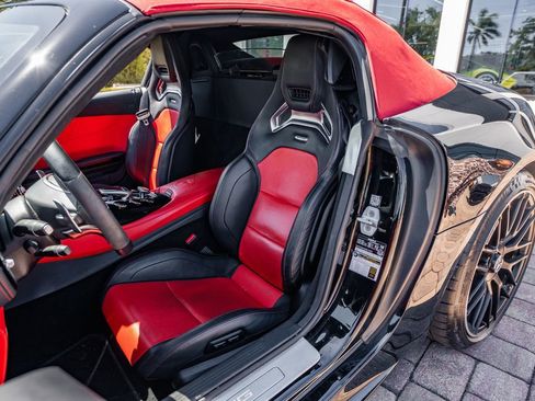 Used 2018 Mercedes-Benz AMG GT C image 19