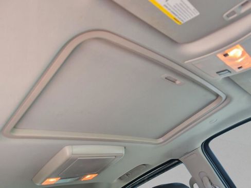 Used 2008 Cadillac Escalade EXT AWD/4WD image 49