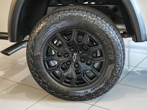 New 2026 Chevrolet Colorado Trail Boss AWD/4WD image 15