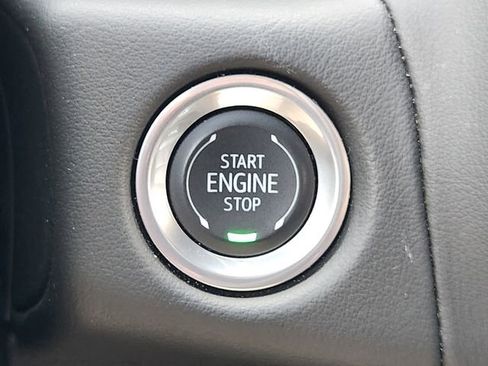 Used 2024 Chevrolet Tahoe Premier image 22