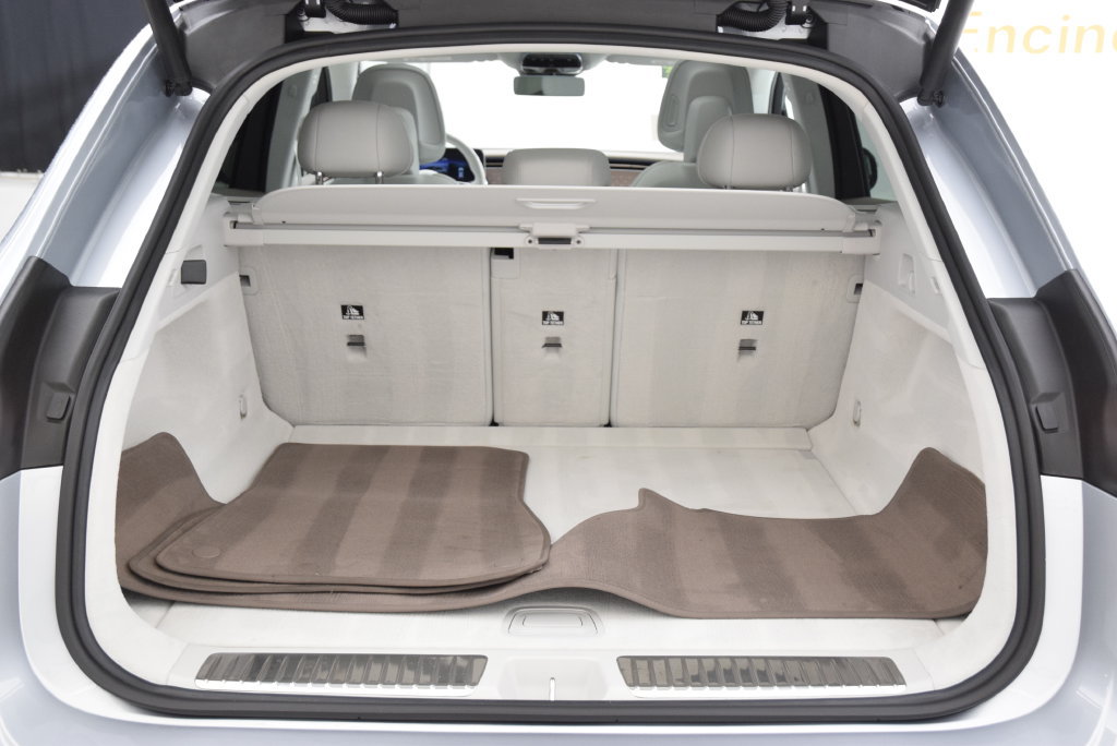 Certified 2023 Mercedes-Benz EQE 350+ SUV image 29