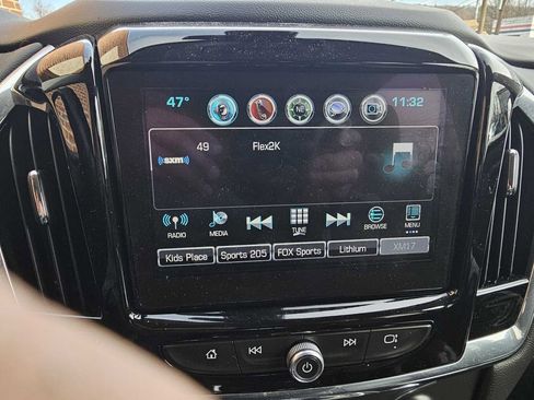 Used 2018 Chevrolet Traverse LT w/ LPO, Floor Liner Package image 14