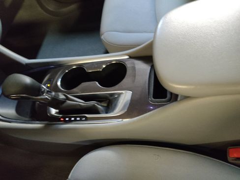 Used 2021 Chevrolet Malibu LS FWD image 26