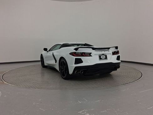 Used 2021 Chevrolet Corvette 3LT w/ Z51 Performance Package image 3