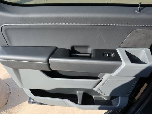 New 2025 Ford F150 XLT w/ Equipment Group 301A Standard image 17