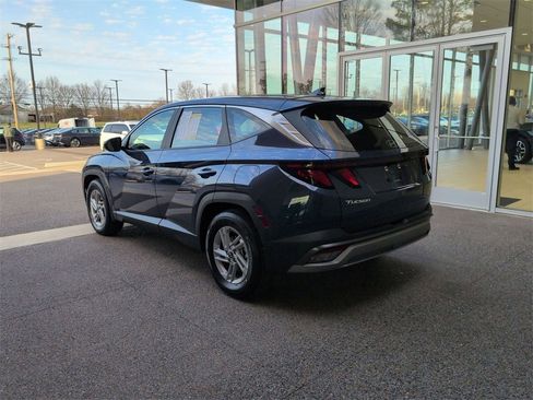 Certified 2026 Hyundai Tucson SE image 3