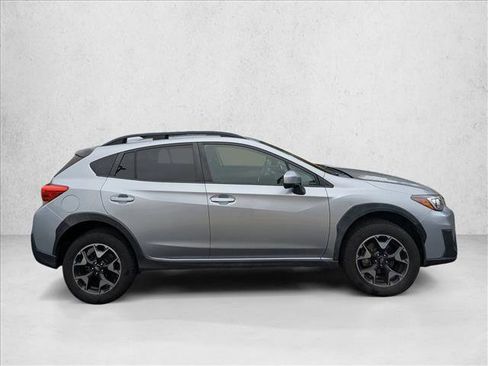 Used 2019 Subaru Crosstrek 2.0i Premium w/ Moonroof Package image 4