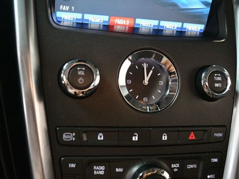 Used 2011 Cadillac SRX Premium image 48