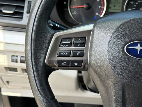 Used 2014 Subaru Forester 2.5i AWD/4WD image 24