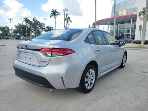 Certified 2024 Toyota Corolla LE FWD image 7