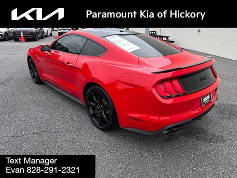 Used 2019 Ford Mustang GT w/ Black Accent Package RWD image 5