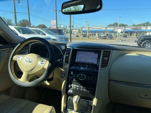 Used 2014 INFINITI QX70 3.7 w/ Premium Package image 14