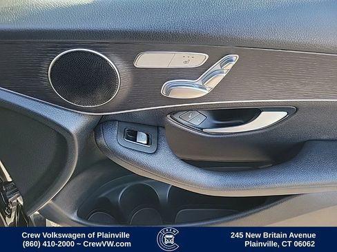 Used 2021 Mercedes-Benz GLC 300 4MATIC image 46