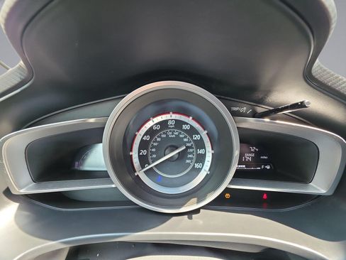 Used 2014 MAZDA MAZDA3 i Touring FWD image 24