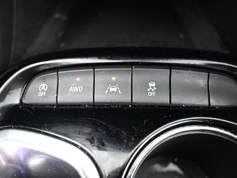 Used 2025 Buick Encore GX Preferred image 31