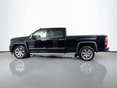 Used 2017 GMC Sierra 1500 Denali w/ Denali Ultimate Package image 5