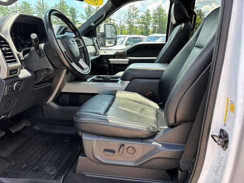 Used 2022 Ford F250 Lariat w/ Tremor Off-Road Package AWD/4WD image 15