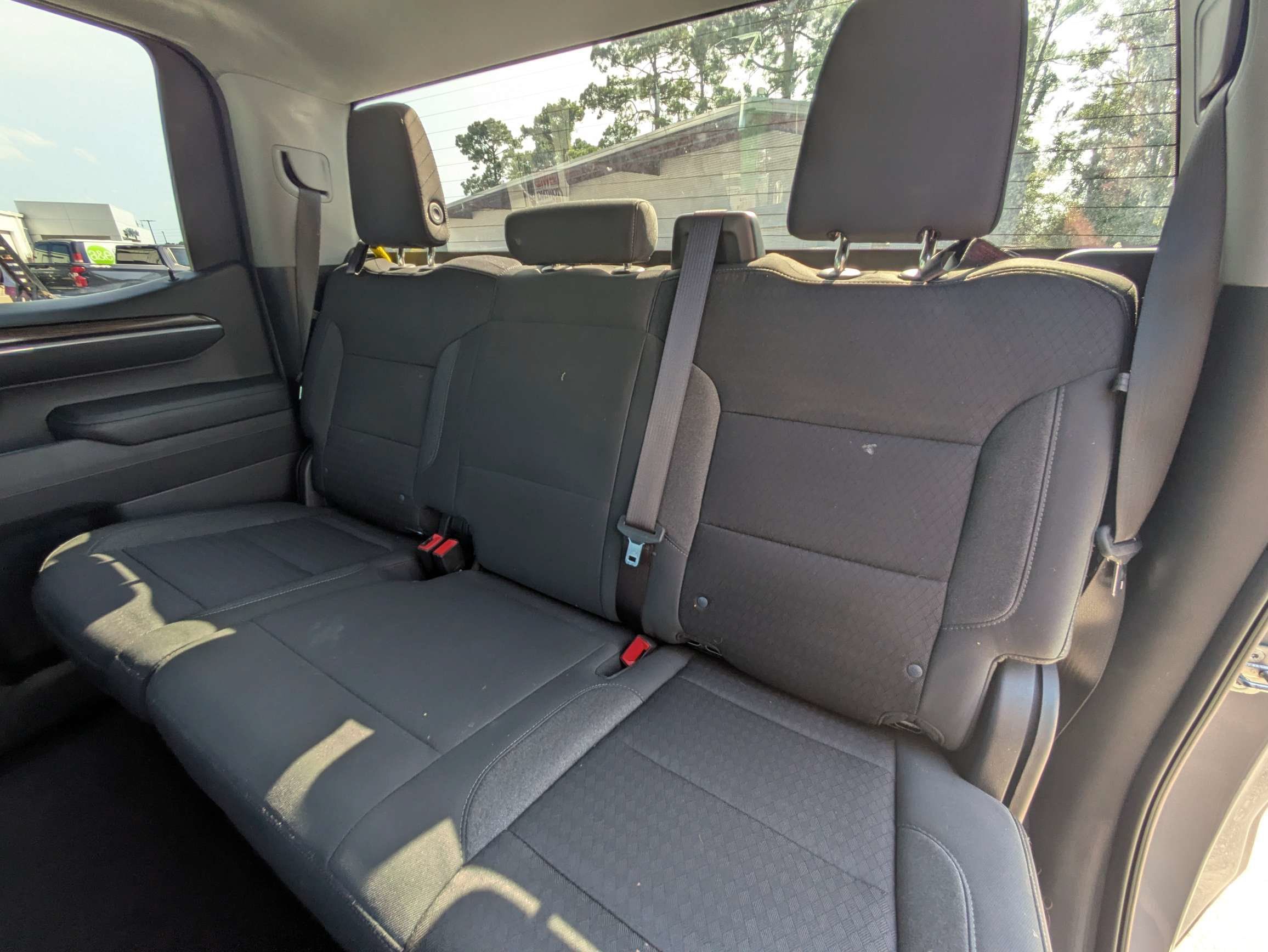 Certified 2023 Chevrolet Silverado 1500 LT AWD/4WD image 7
