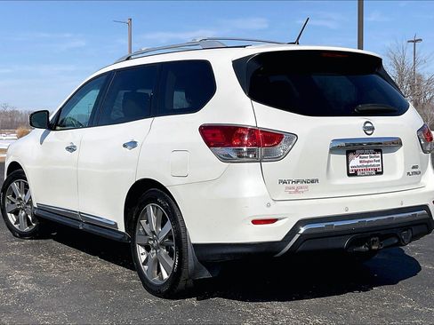 Used 2015 Nissan Pathfinder Platinum image 3