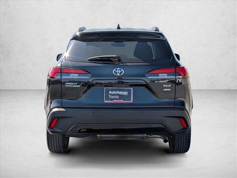 Certified 2022 Toyota Corolla Cross XLE w/ Convenience Package AWD/4WD image 7