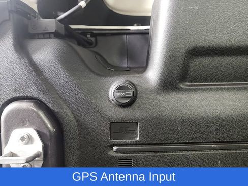Used 2019 Jeep Wrangler Unlimited Sport image 12