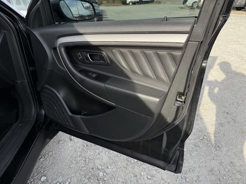 Used 2013 Ford Taurus SEL image 9
