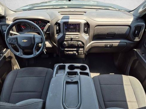 Used 2021 Chevrolet Silverado 1500 Custom RWD image 17