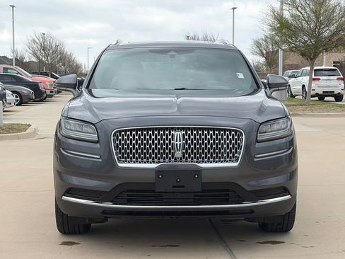 Used 2023 Lincoln Nautilus Reserve w/ Luxury Package image 2