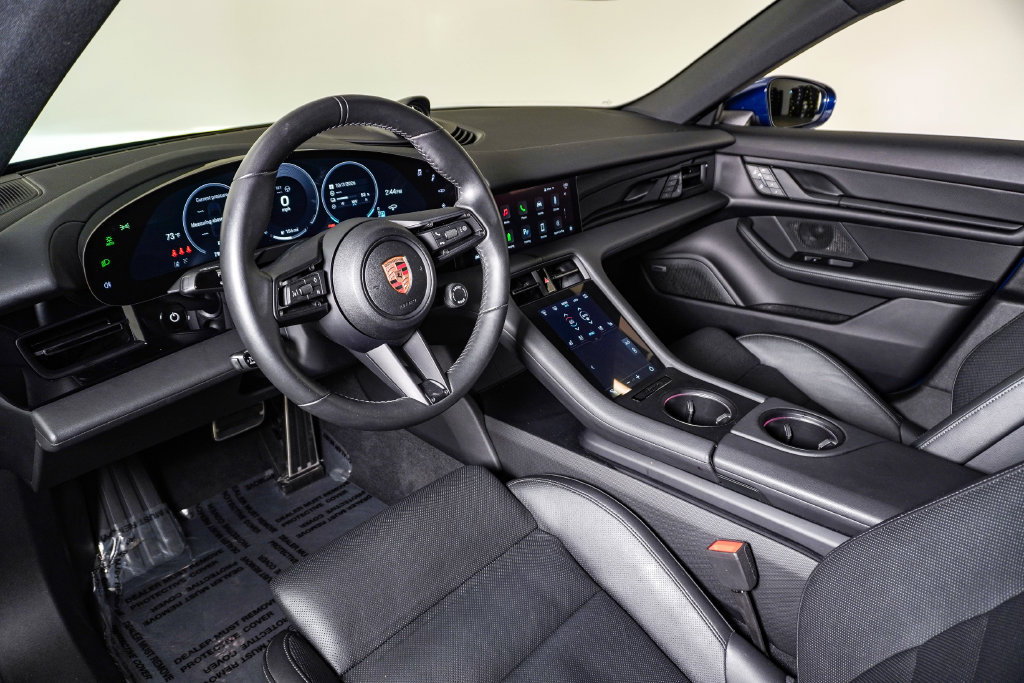 Certified 2025 Porsche Taycan AWD/4WD image 18