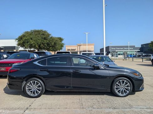 Used 2019 Lexus ES 350 w/ Accessory Package 2 FWD image 3